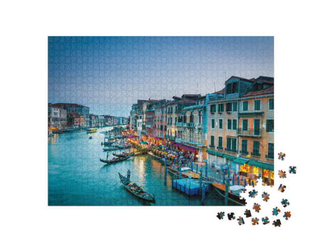 Puzzle 1000 pezzi „Vista colorata del Canal Grande a Venezia al crepuscolo.“