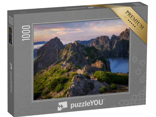 Puzzle 1000 pezzi „Portogallo, Madeira, Vista delle montagne e delle rocce vicino alla cima di Arieiro“