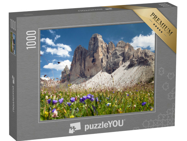 Puzzle 1000 pezzi „Tre cime con un bel prato fiorito, Dolomiti di Sesto, Alto Adige, vista sulle Dolomiti, Alpi italiane“