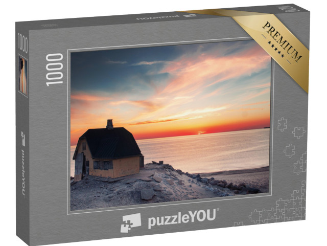 Puzzle 1000 pezzi „Tramonto nello Jutland settentrionale: casa danese gialla con vista sul mare“