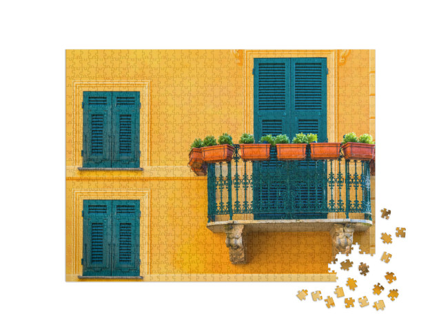 Puzzle 1000 pezzi „Tipico villaggio italiano Portofino con balconi colorati e ravvicinati, costa del mare della Liguria“