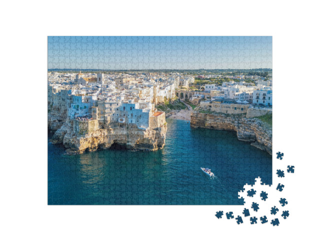 Puzzle 1000 pezzi „Polignano a Mare vista dal drone in Italia“