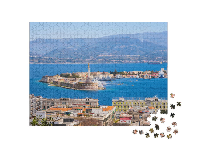 Puzzle 1000 pezzi „Veduta della città di Messina con la statua dorata della Madonna della Lettera e l'ingresso del porto“