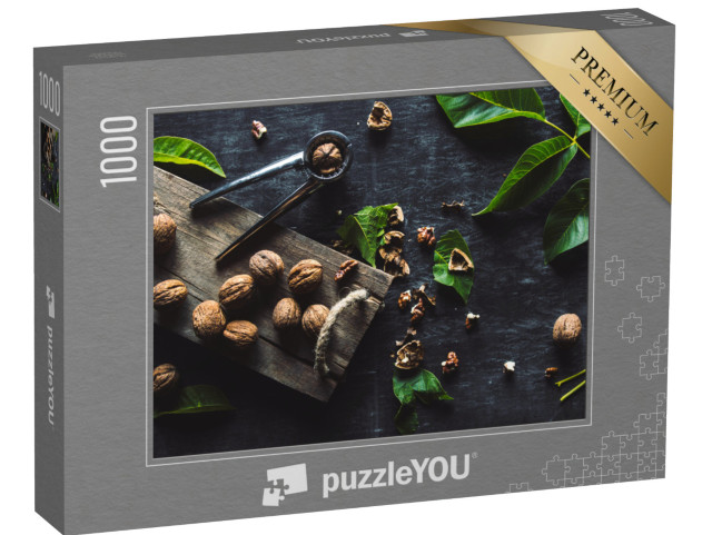 Puzzle 1000 pezzi „Noci con le foglie dell'albero di noce“