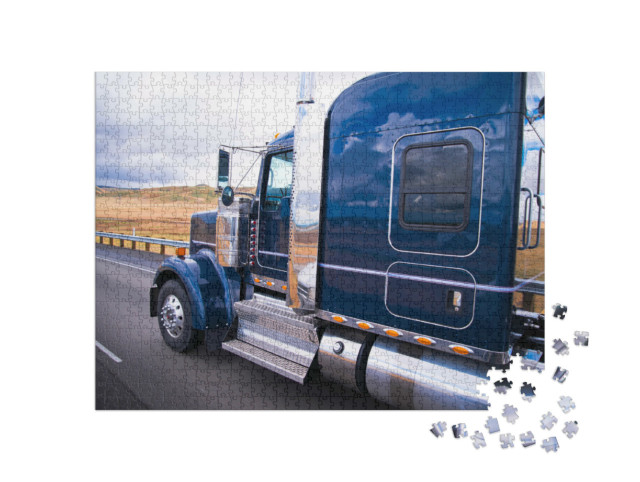 Puzzle 1000 pezzi „Camion decorato con cromature sull'autostrada della California“