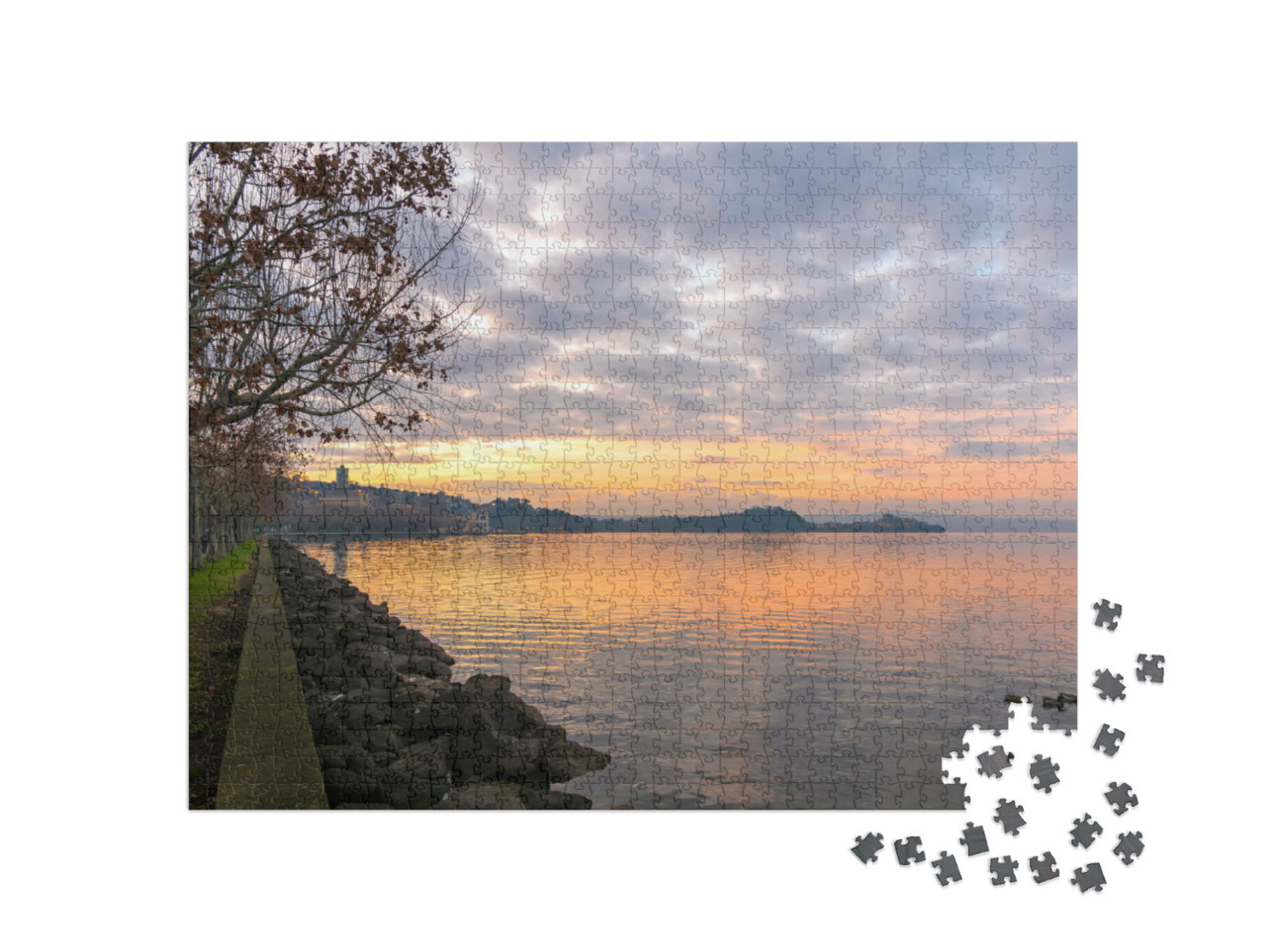 Puzzle 1000 pezzi „Lago di Bolsena (Lazio, Italia) - Il paese di Marta, provincia di Viterbo - Tramonto“