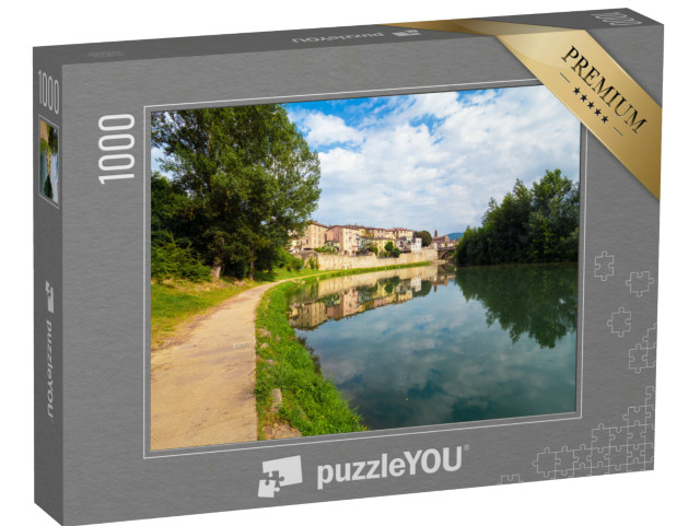 Puzzle 1000 pezzi „Umbertide - Un'incantevole cittadina medievale con un castello in pietra sul Tevere“