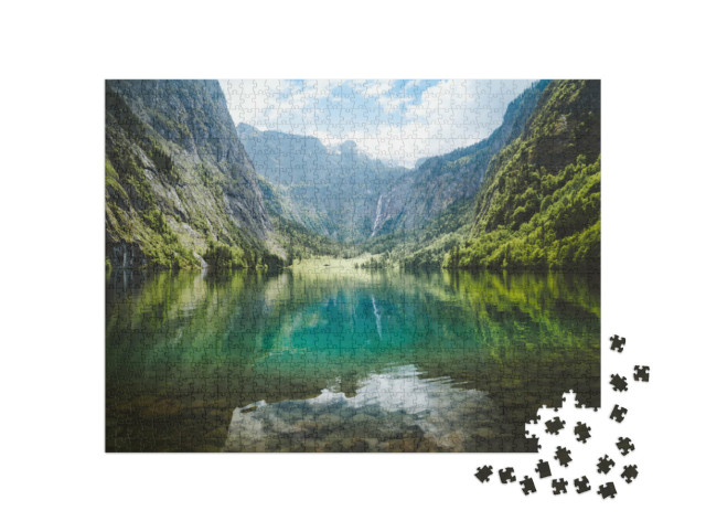Puzzle 1000 pezzi „Vista panoramica dell'idilliaco lago Obersee, Alpi Bavaresi, Germania“