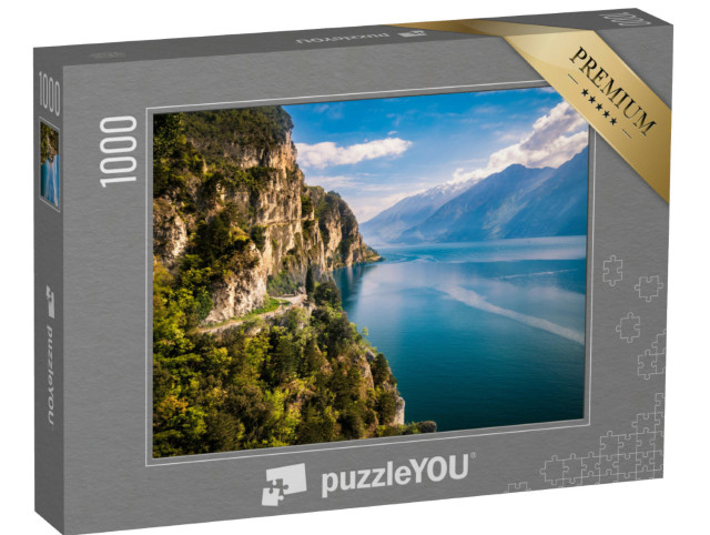 Puzzle 1000 pezzi „Splendide montagne circondano il Lago di Garda“