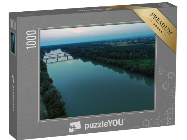 Puzzle 1000 pezzi „veduta aerea del fiume Po al tramonto presso Casalmaggiore, Cremona, Italia“
