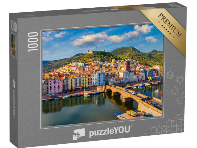 Puzzle 1000 pezzi „Veduta aerea del villaggio di Bosa con le sue case colorate, Sardegna“