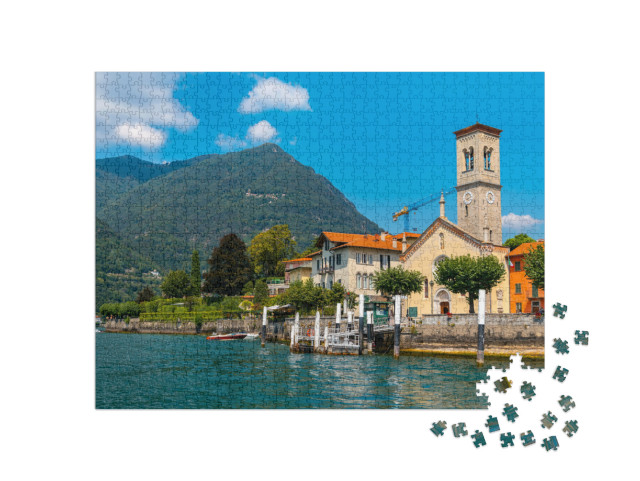 Puzzle 1000 pezzi „Italia, Lago di Como, Torno. Vista del molo e degli edifici“