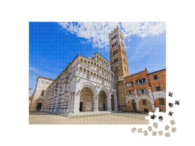 Puzzle 1000 pezzi „Lucca, Toscana, Italia. Facciata e campanile della Cattedrale di Lucca.“