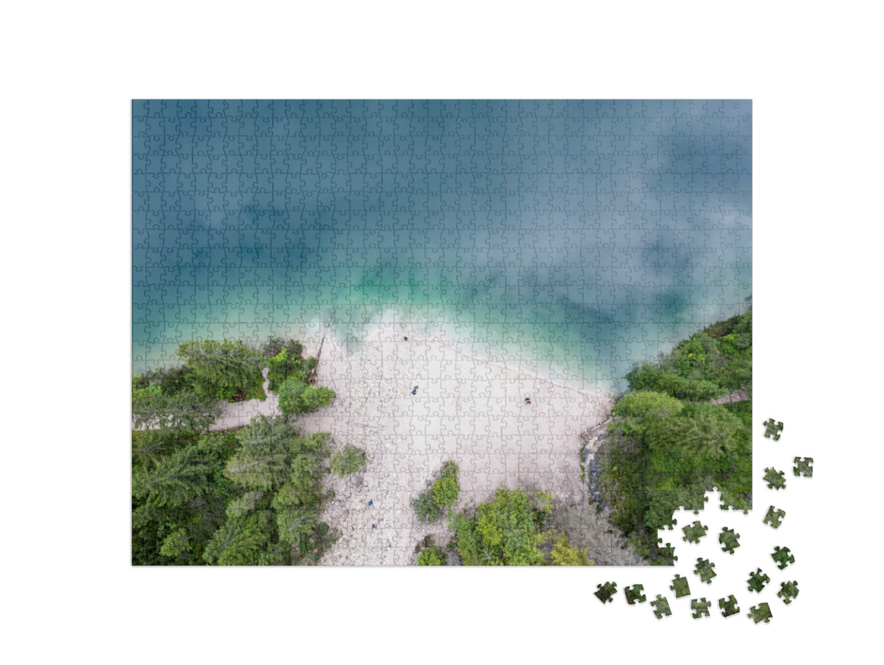 Puzzle 1000 pezzi „Il Lago di Braies è un lago naturale nelle Dolomiti di Braies, in Alto Adige, Italia“