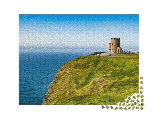 Puzzle 2000 pezzi „O'Brien's Tower, punto più alto delle Cliffs of Moher, Irlanda“